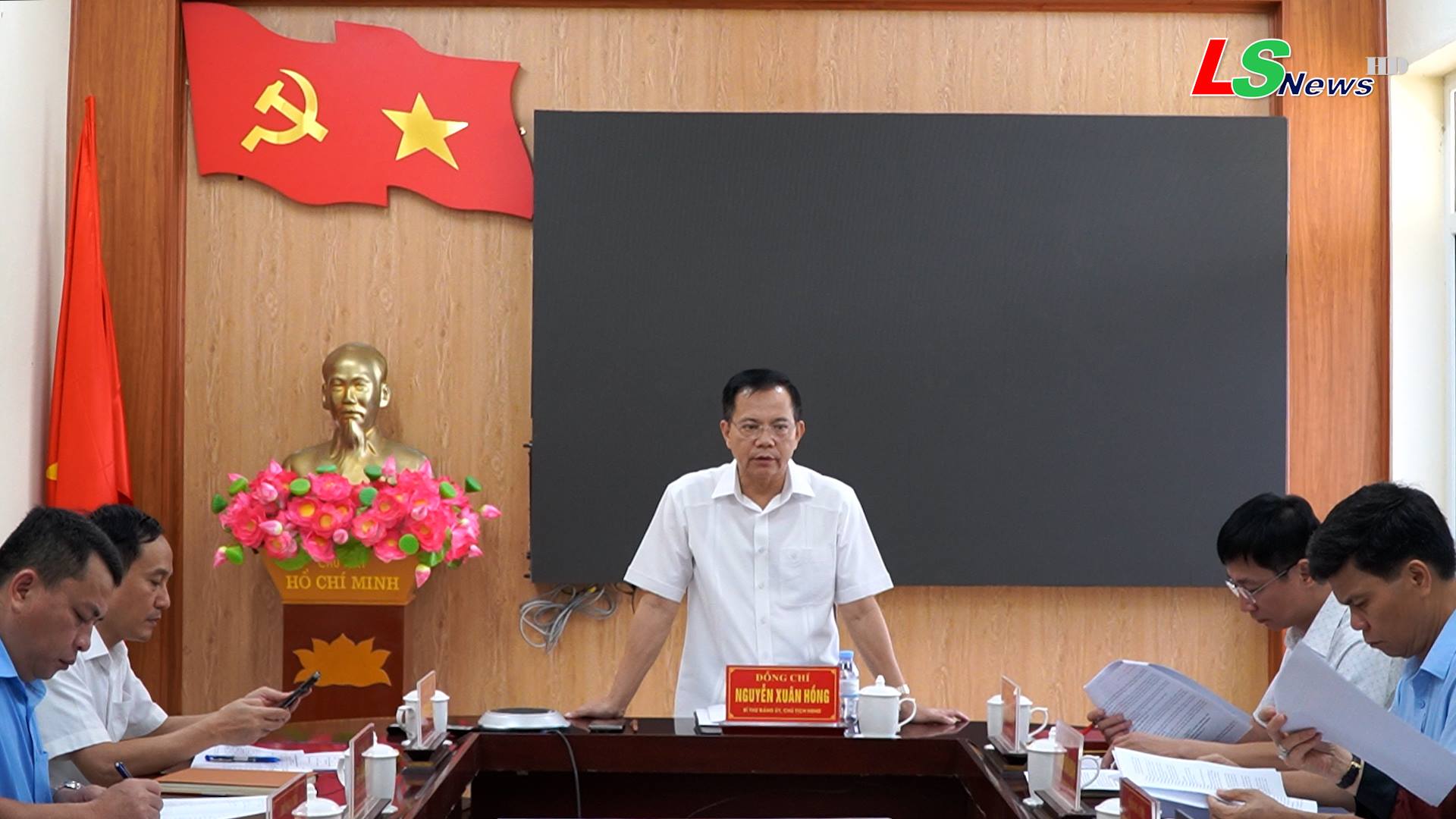 Anh-tin-bai